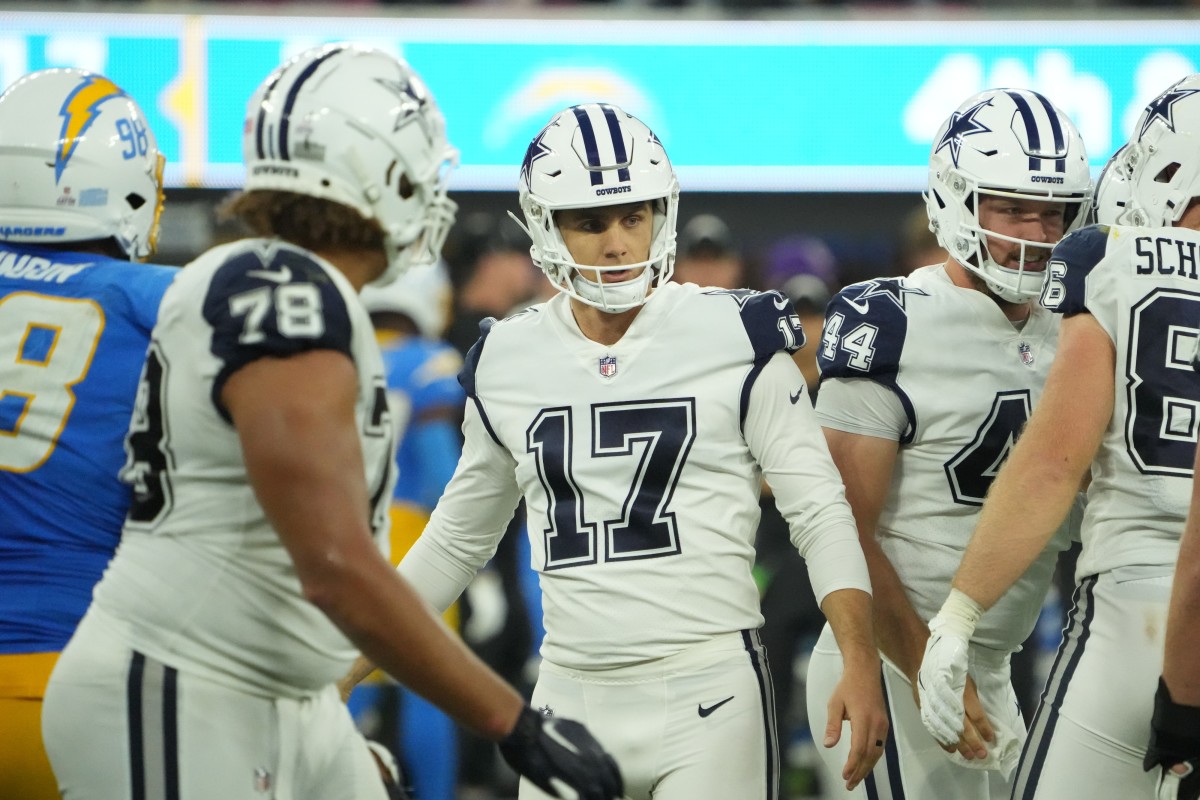 Oct 16, 2023; Inglewood, California, USA; Dallas Cowboys place kicker Brandon Aubrey (17) celebrates with teammates after kicking a 39-yard field goal in the fourth quarter against the Los Angeles Chargers at SoFi Stadium.