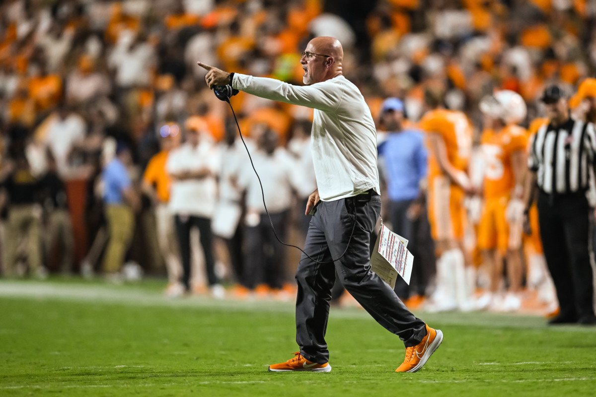 Tennessee Volunteers DBs coach Willie Martinez during a 2022 win over Akron. (Photo by Bryan Lynn of USA Today Sports)