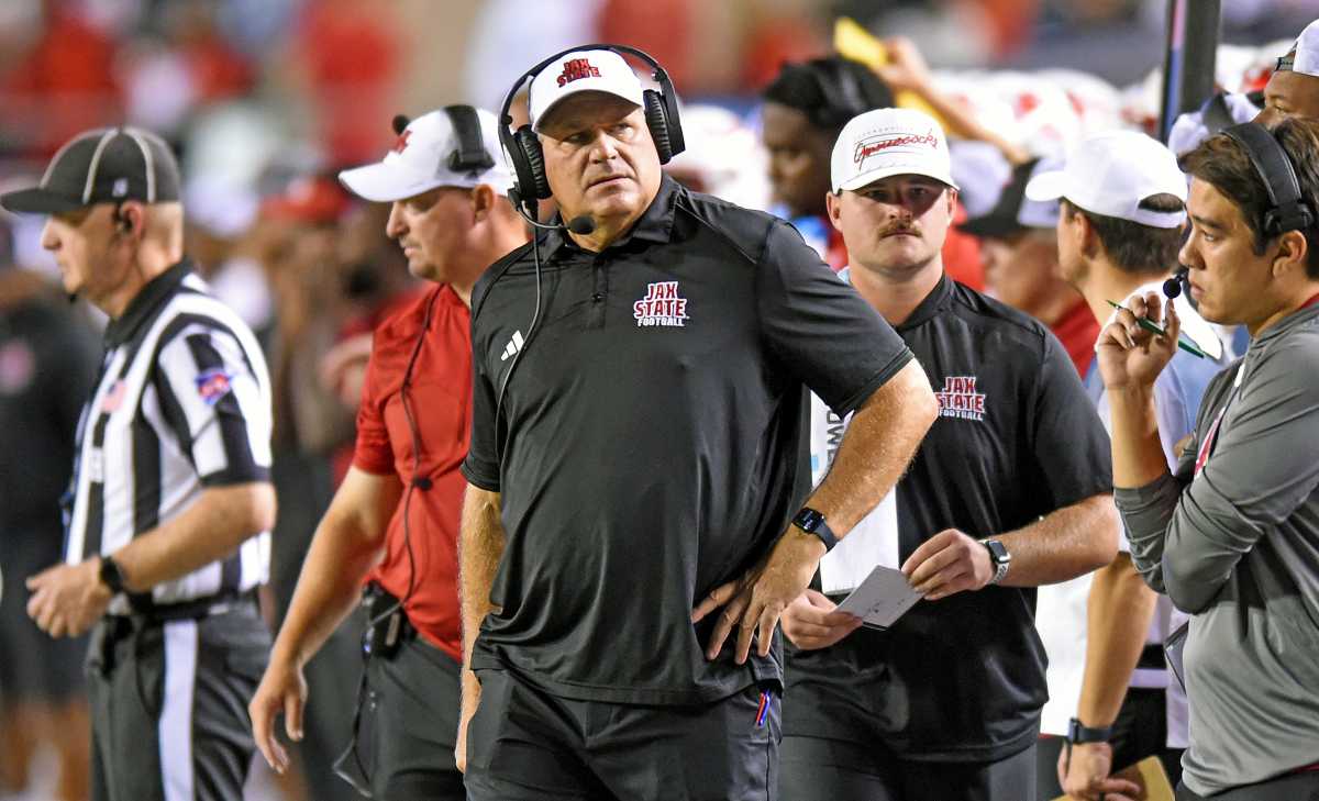 WATCH Jacksonville State Kicker Slips on Game Winner, Still Makes It