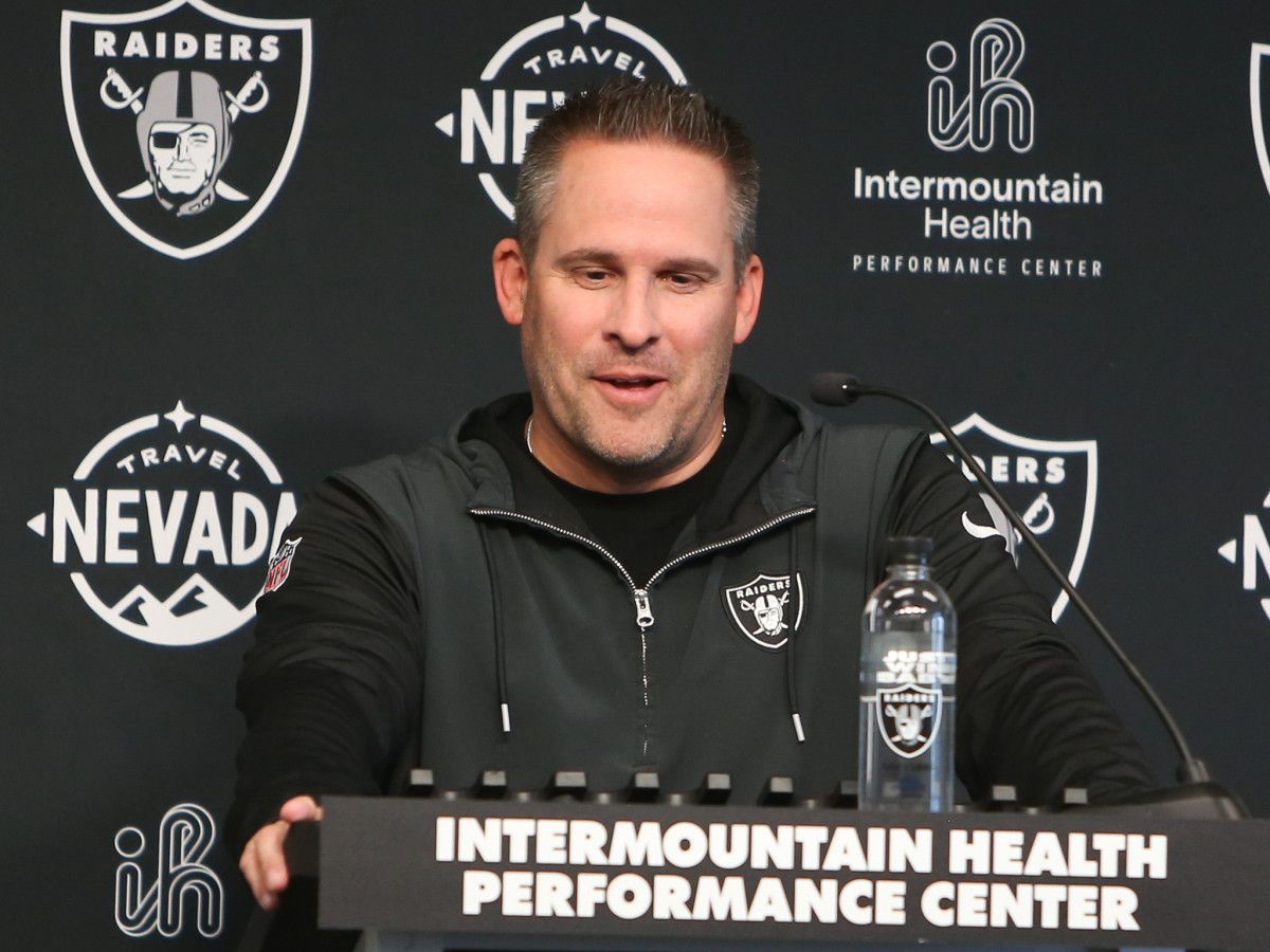 Las Vegas Raiders Josh McDaniels spoke ahead of the Silver and Black's trip to Chicago this weekend.