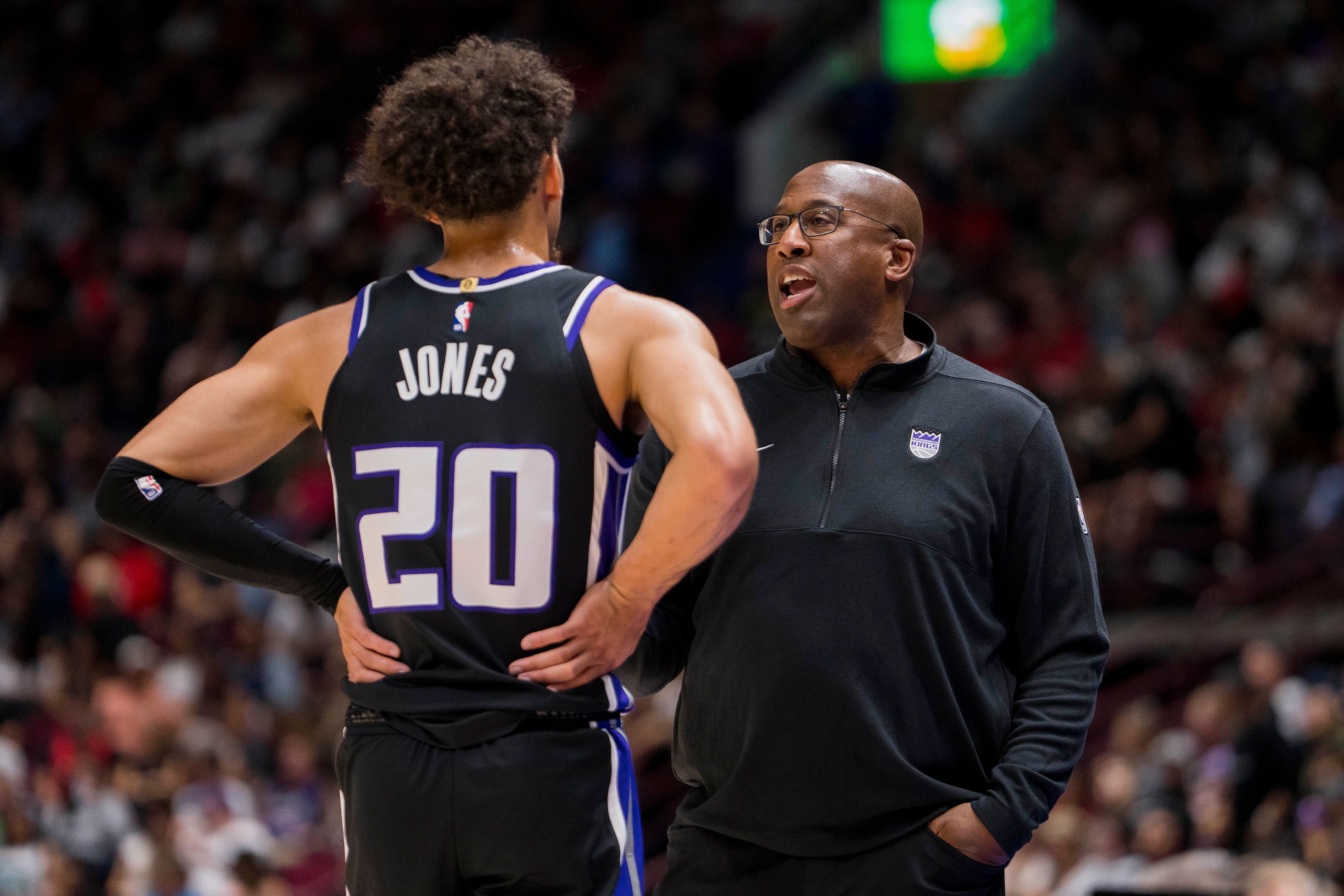 Kings HC Mike Brown Impressed With Rookie G Colby Jones - Sports Illustrated Inside the Kings News, Analysis and More