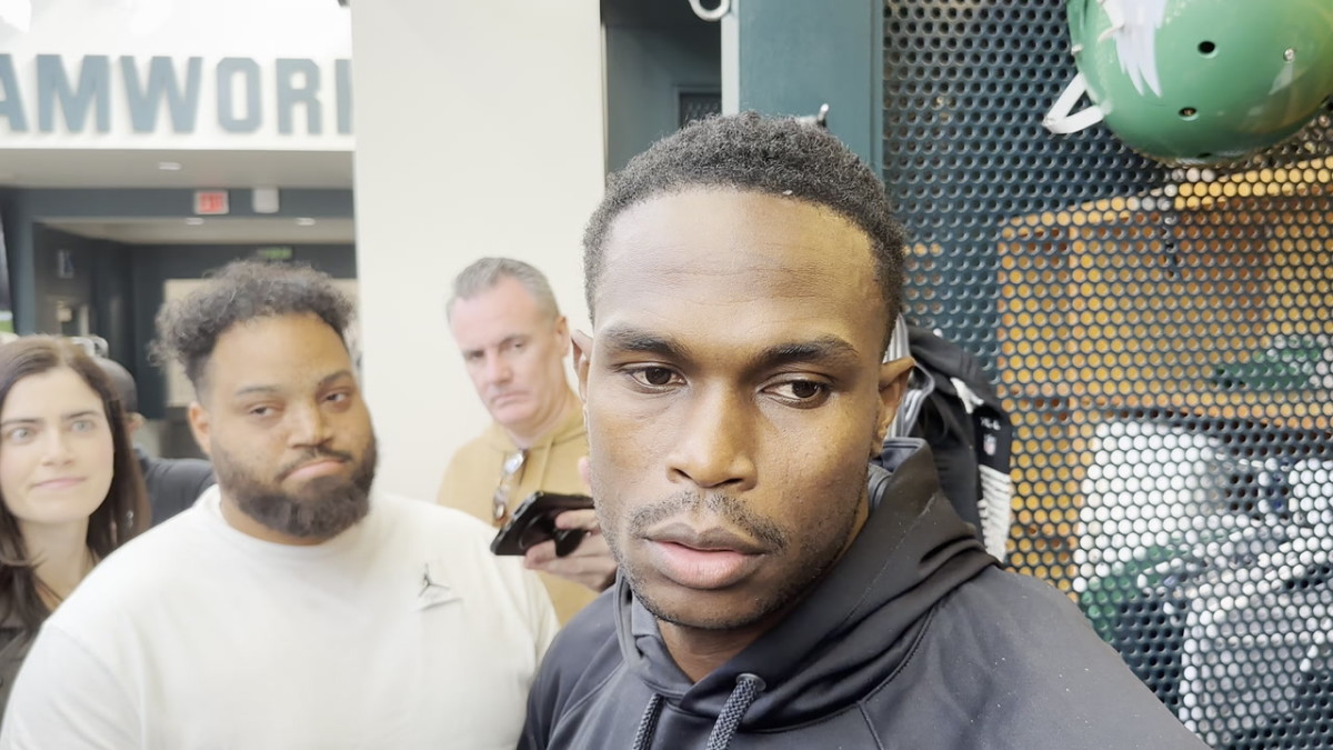 Julio Jones talks to reporters after signing to the Philadelphia Eagles practice squad prior to Week 7