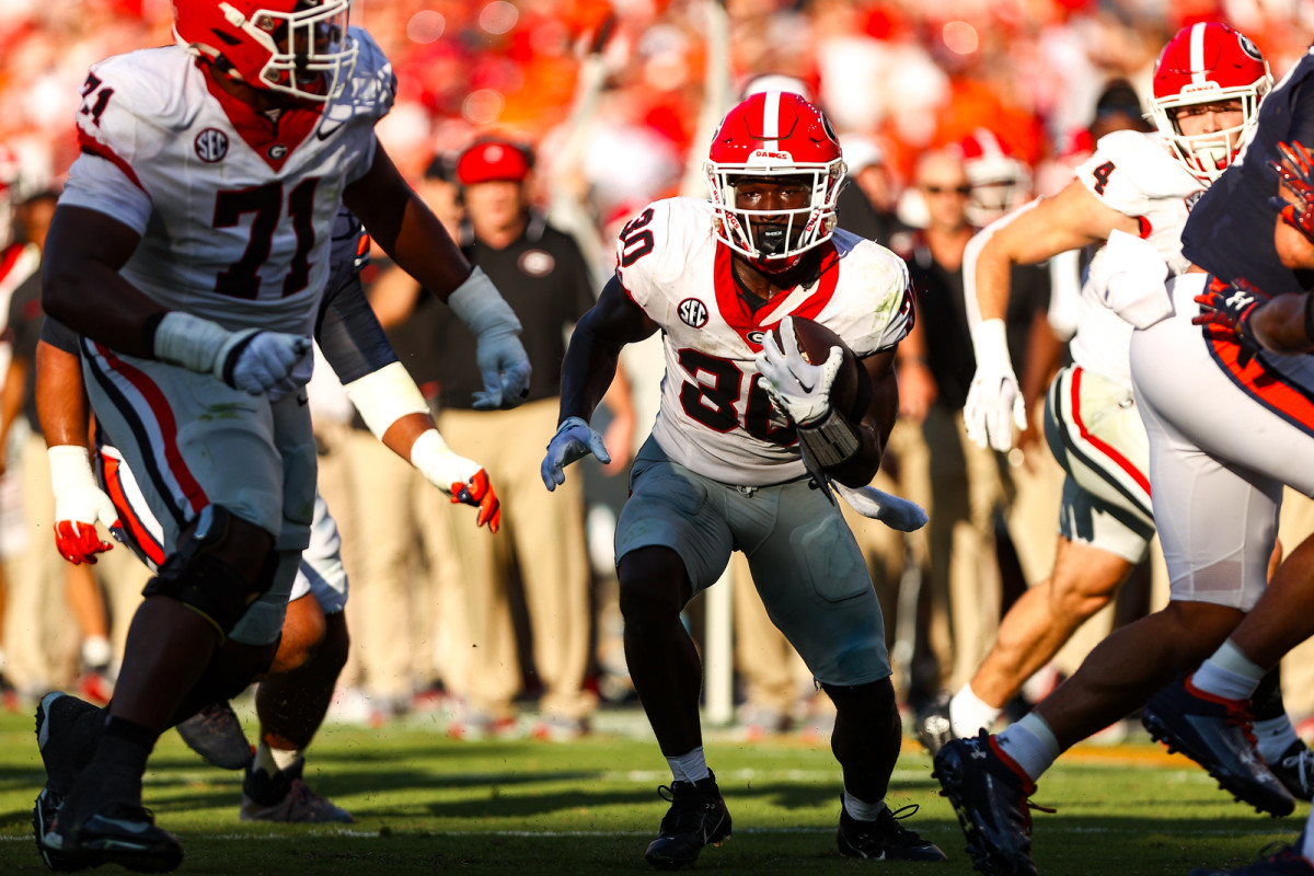 Georgia running back Daijun Edwards (30) during Georgia’s game against Auburn on Pat Dye Field at Jordan-Hare Stadium in Auburn, Ala., on Saturday, Sept. 30, 2023. (Tony Walsh/UGAAA)