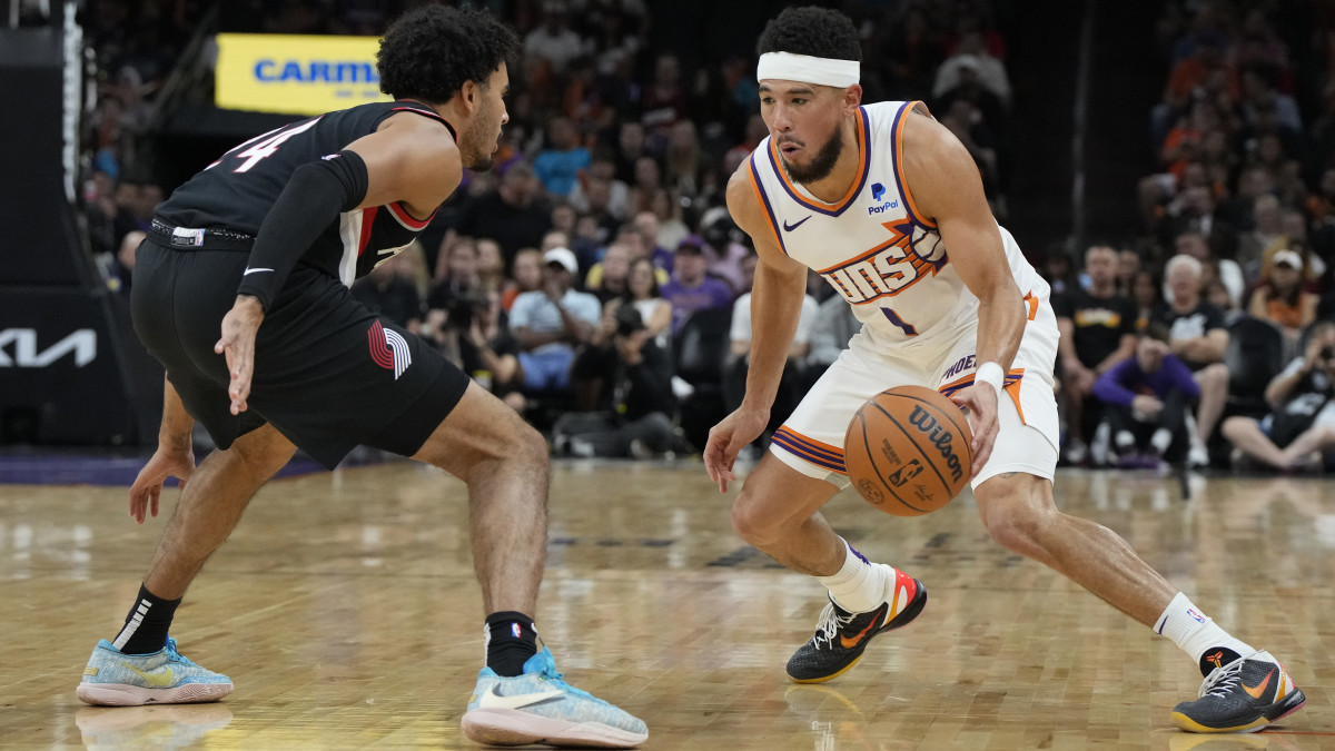 Phoenix Suns guard Devin Booker 