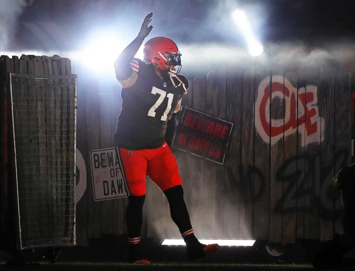 Browns offensive tackle Jedrick Wills Jr. takes the field before playing the Steelers, Thursday, Sept. 22, 2022, in Cleveland.
