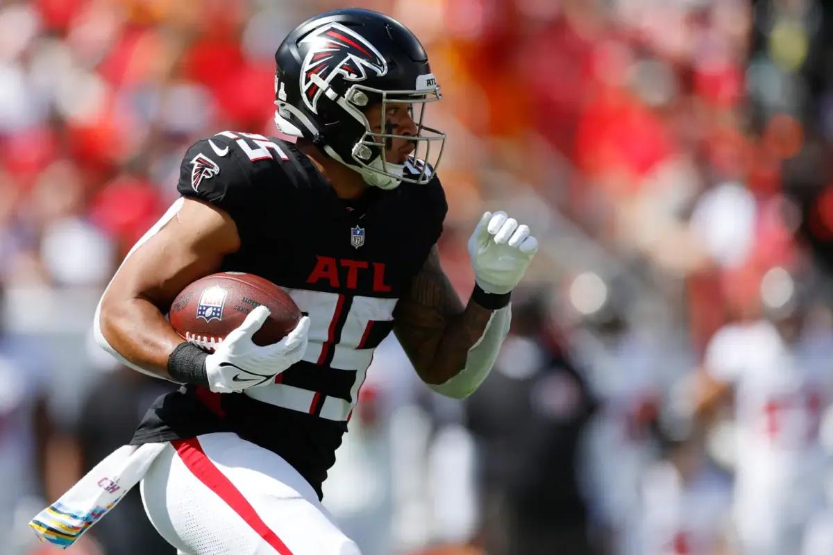 Atlanta Falcons running back Tyler Allgeier carries the ball Sunday, Oct. 22, against the Tampa Bay Buccaneers.