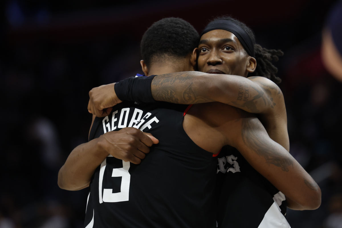 Paul George Reacts To New Clippers Starting Lineup Sports Illustrated paul-george-reacts-to-new-clippers-starting-lineup-sports-illustrated