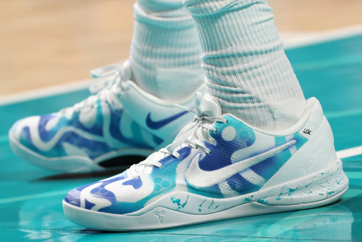 Brandon Miller's Custom-painted "Kobe" Nikes