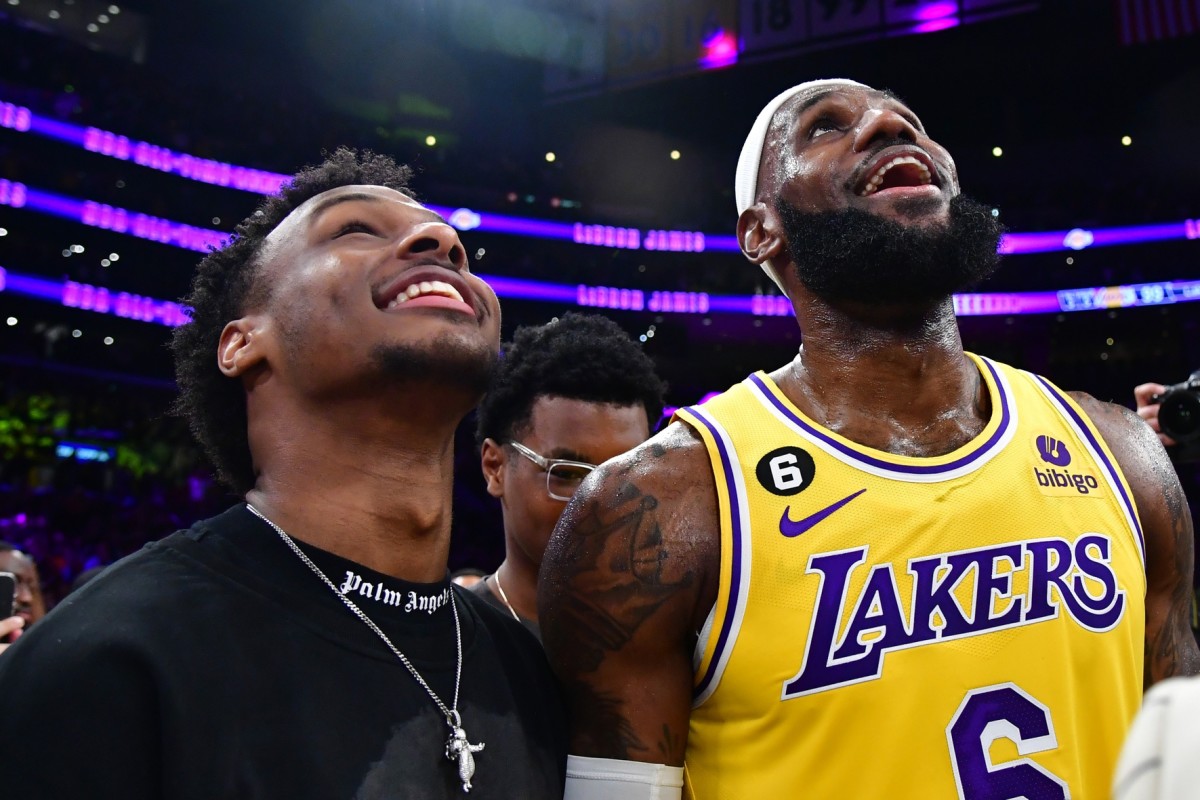 Lakers News: New Commercial Hints at LeBron James Extending Career Even