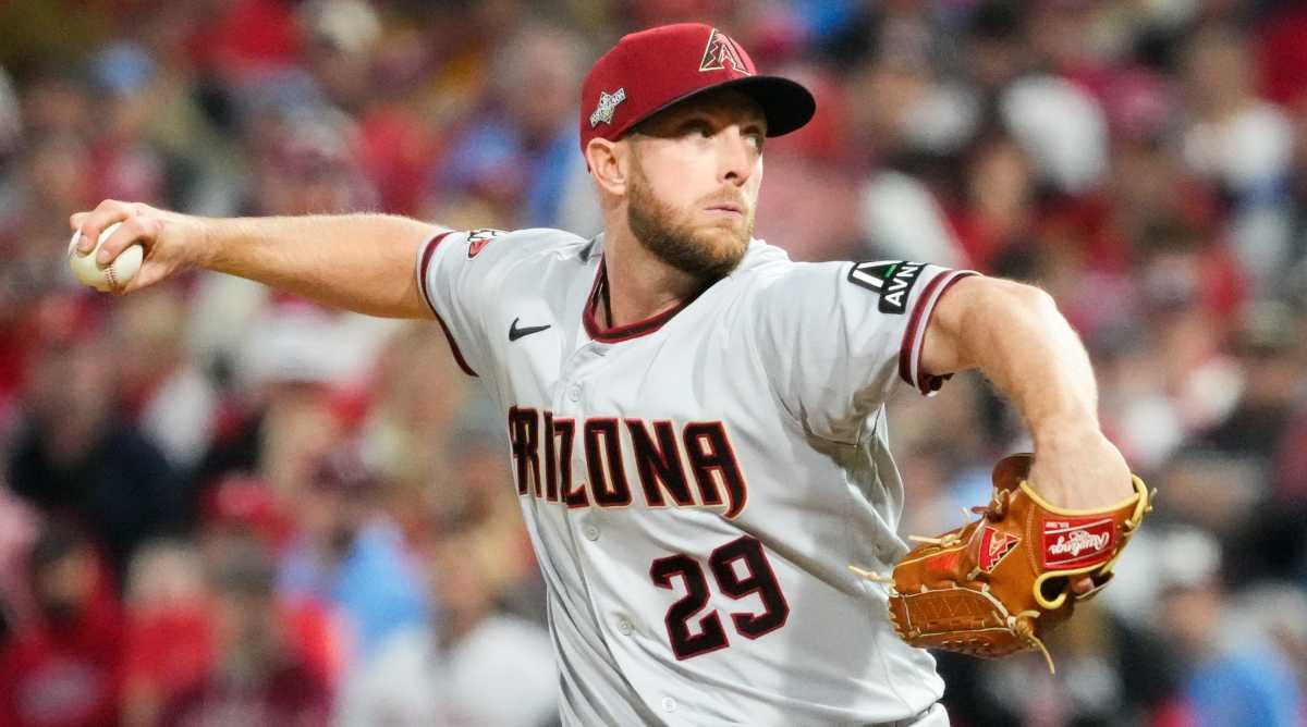 Diamondbacks starting pitcher Merrill Kelly pitches against the Phillies in Game 6 of the 2023 NLCS