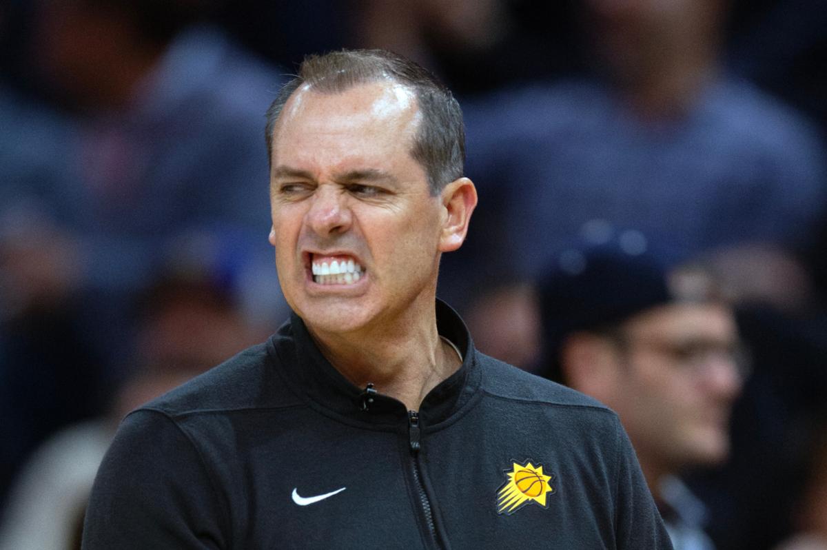 Phoenix Suns head coach Frank Vogel reacts after a foul call against the Golden State Warriors during the second quarter at Chase Center.
