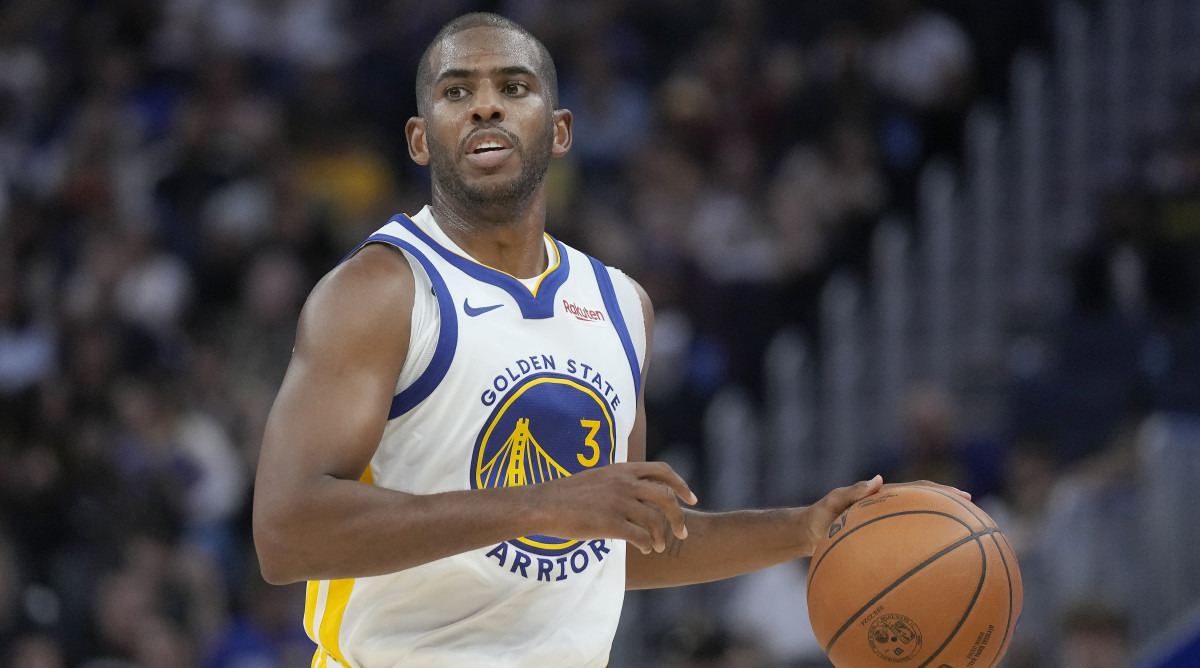 Golden State Warriors guard Chris Paul