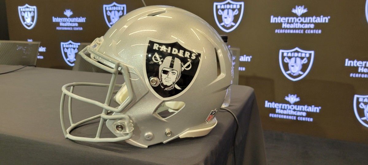 The Silver and Black's history of former Detroit Lions includes wide receiver Warren Wells.