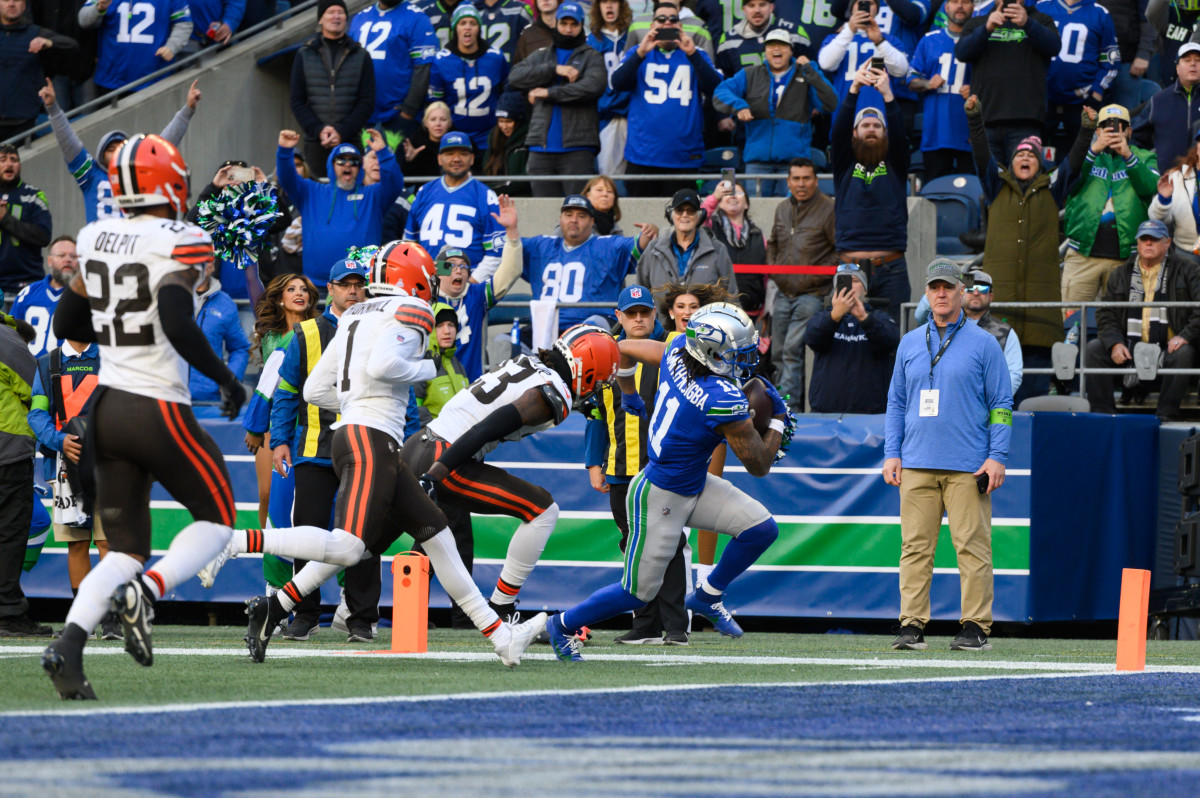 Seahawks receiver Jaxon Smith-Njigba caught the game-winning touchdown against the Browns.