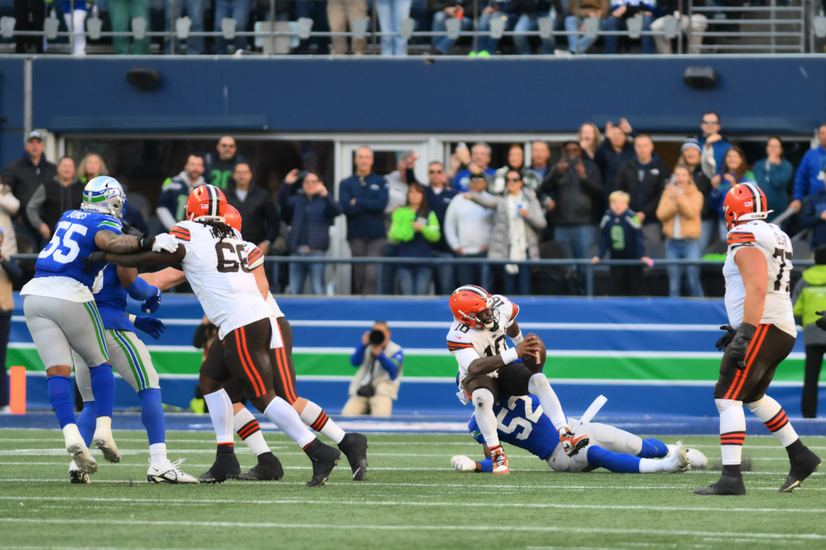 Browns Need To Make Trade Deadline Moves After Seahawks Loss Sports