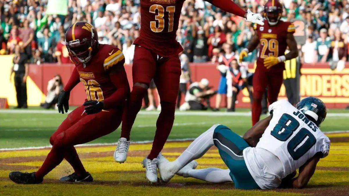 Julio Jones caught the first touchdown pass of his Philadelphia Eagles career against the Washington Commanders. 