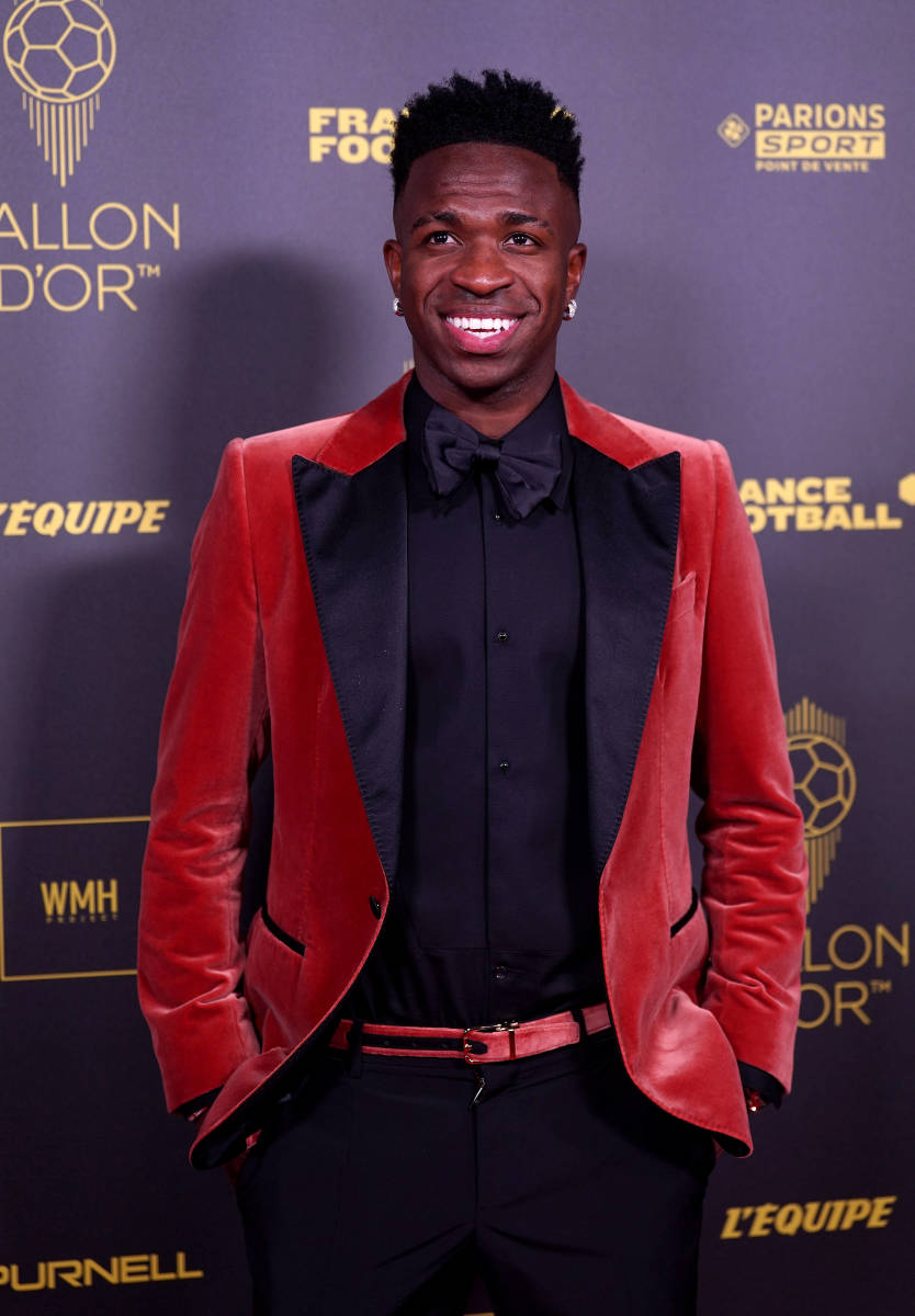 Vinicius Junior wins Socrates Award at Ballon d'Or ceremony Futbol on