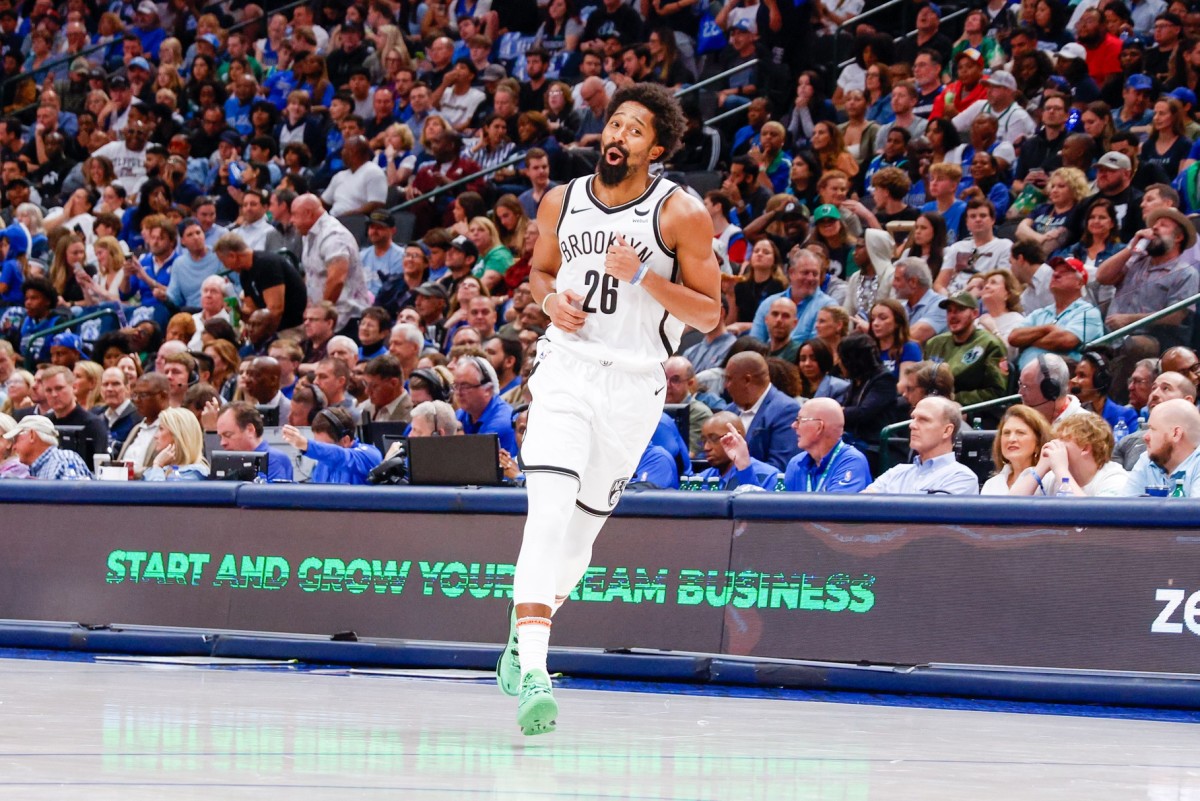 Key Player Injured In Game Fastbreak on FanNation