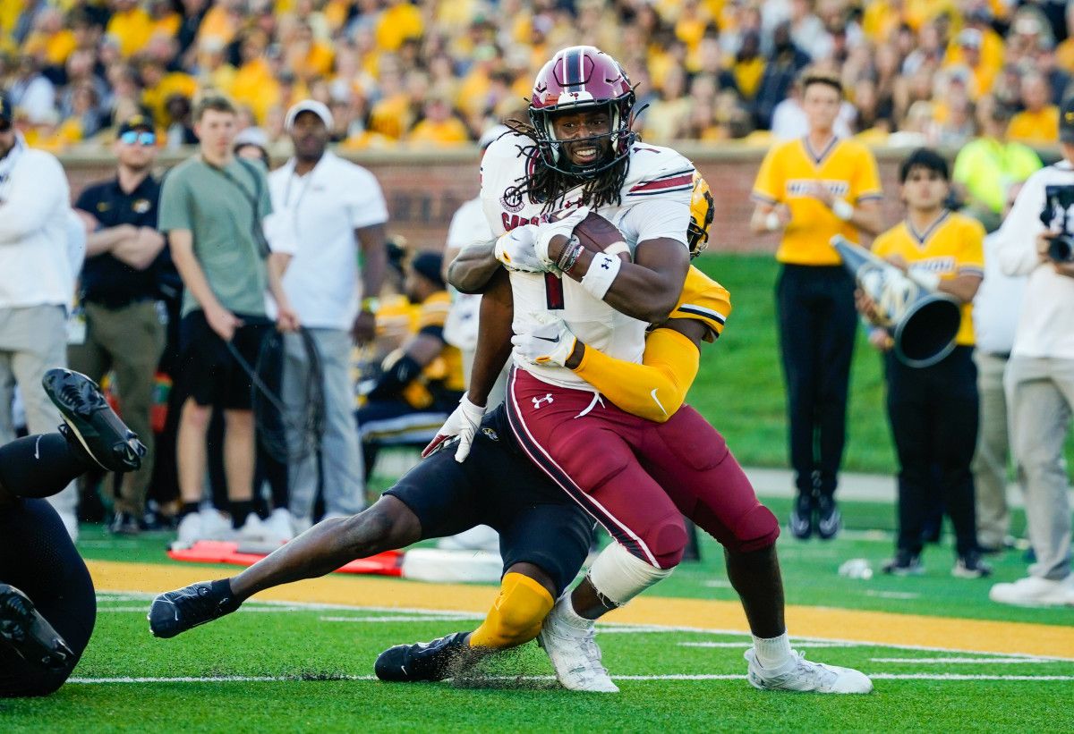 Trey Knox trying to shake off a tackler near the endzone vs Missouri (21st Oct., 2023)