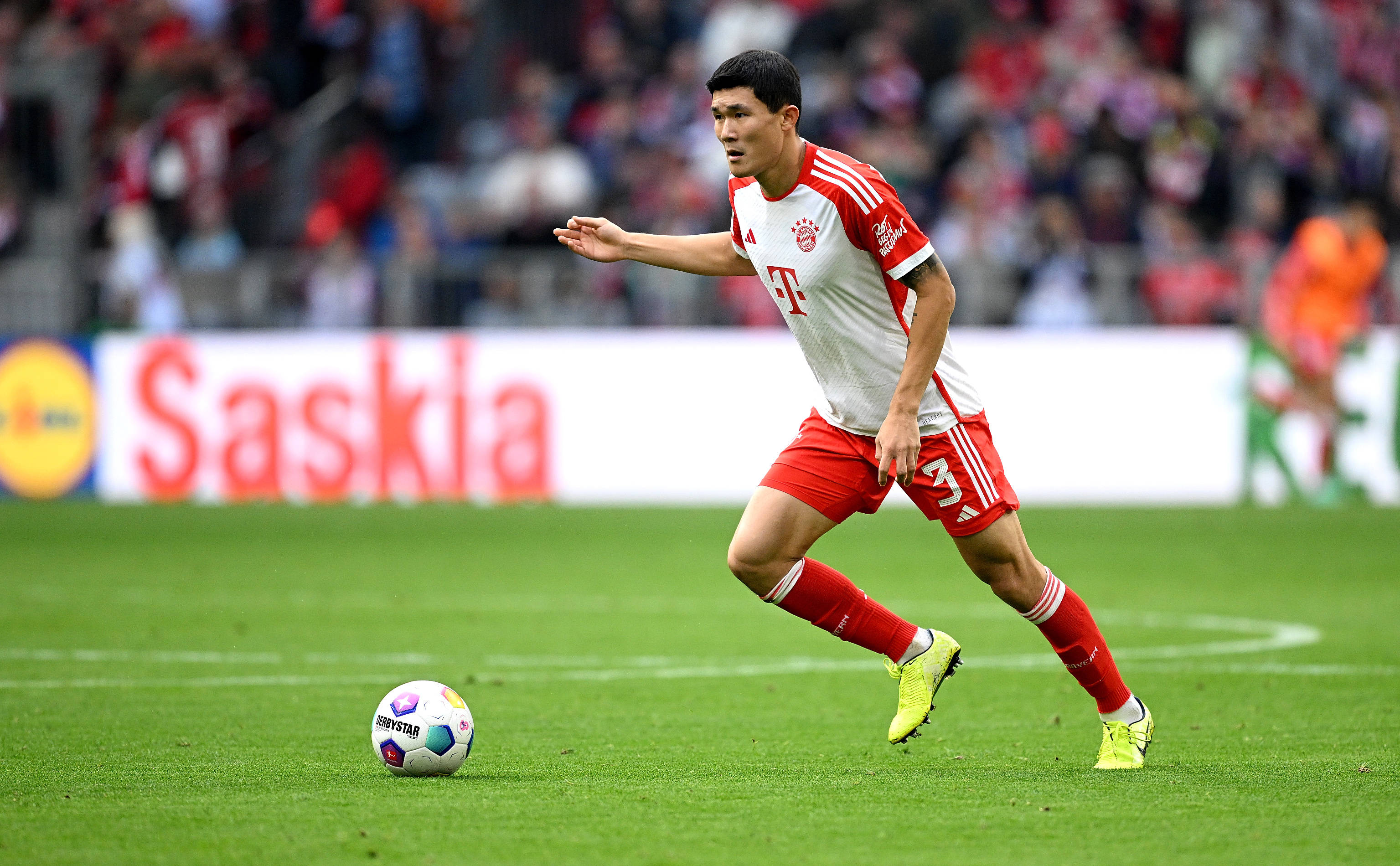 Kim Min-jae pictured playing for Bayern Munich in October 2023