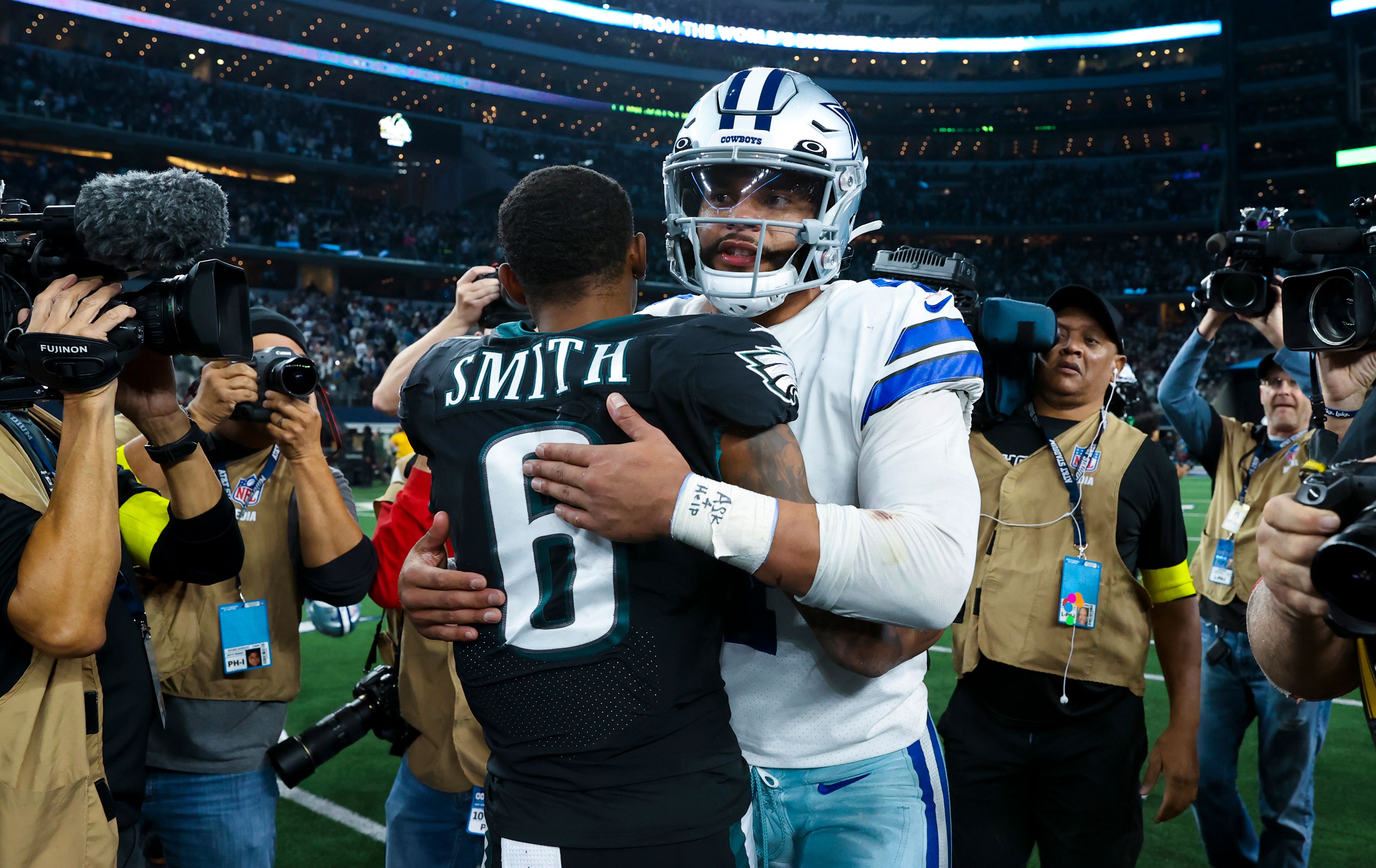 Dak Prescott (4)