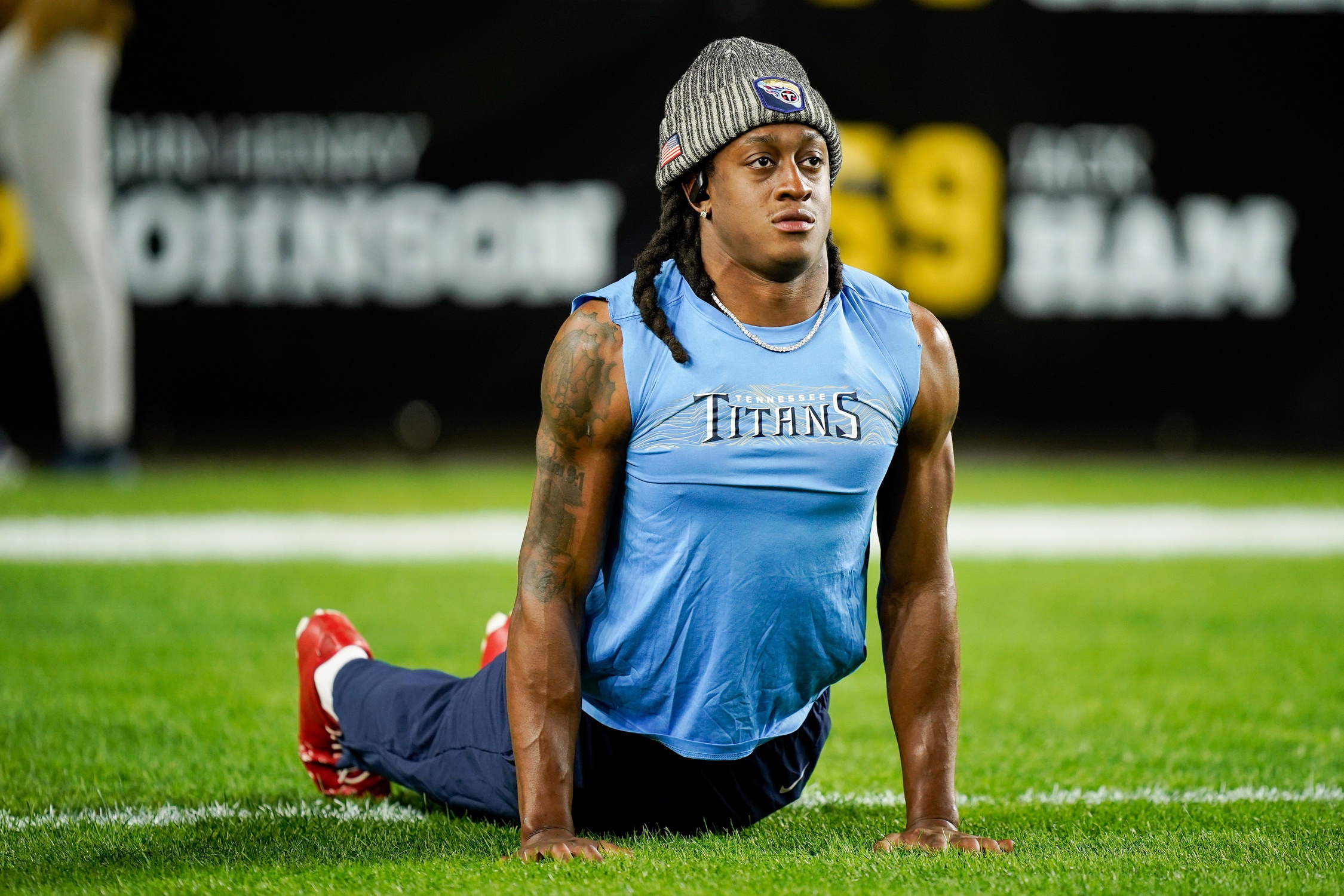 Tennessee Titans safety Terrell Edmunds (38) warms up before a game against the Pittsburgh Steelers. 