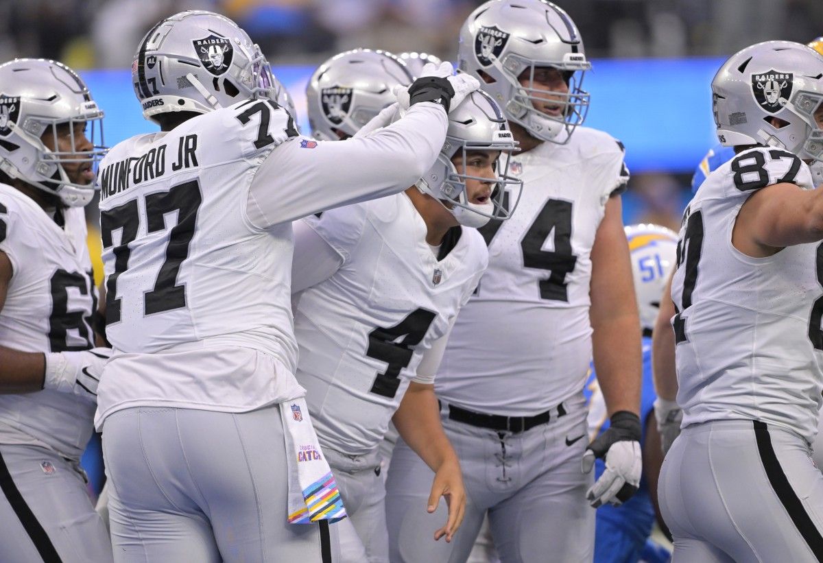 Las Vegas Raiders celebrate with rookie QB Aidan O'Connell