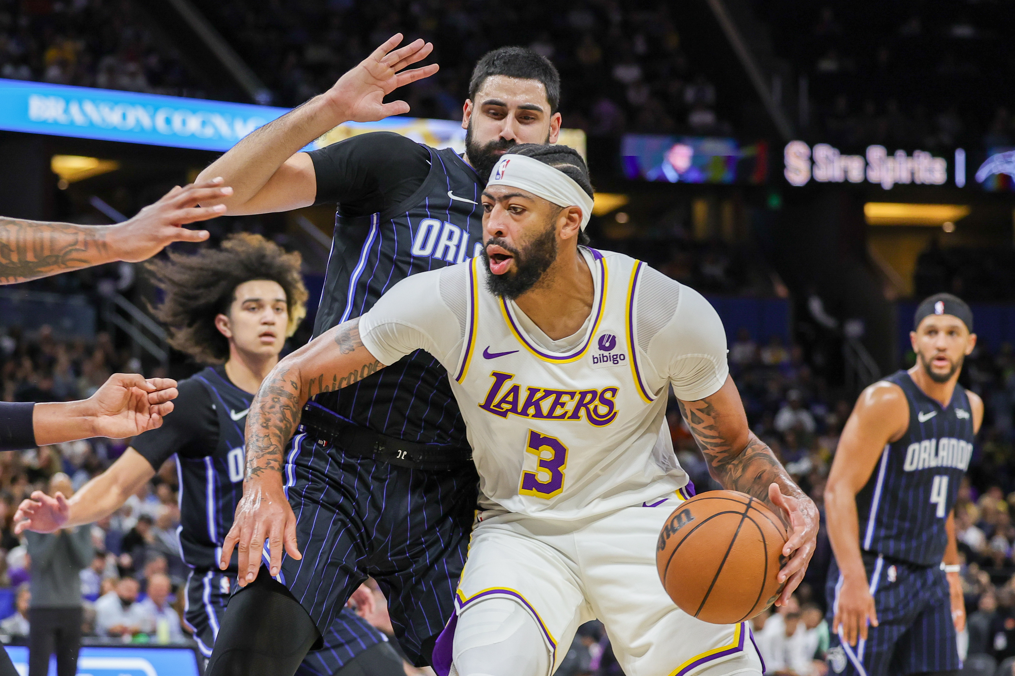 Orlando Magic center Goga Bitadze defends Los Angeles Lakers center Anthony Davis (3)