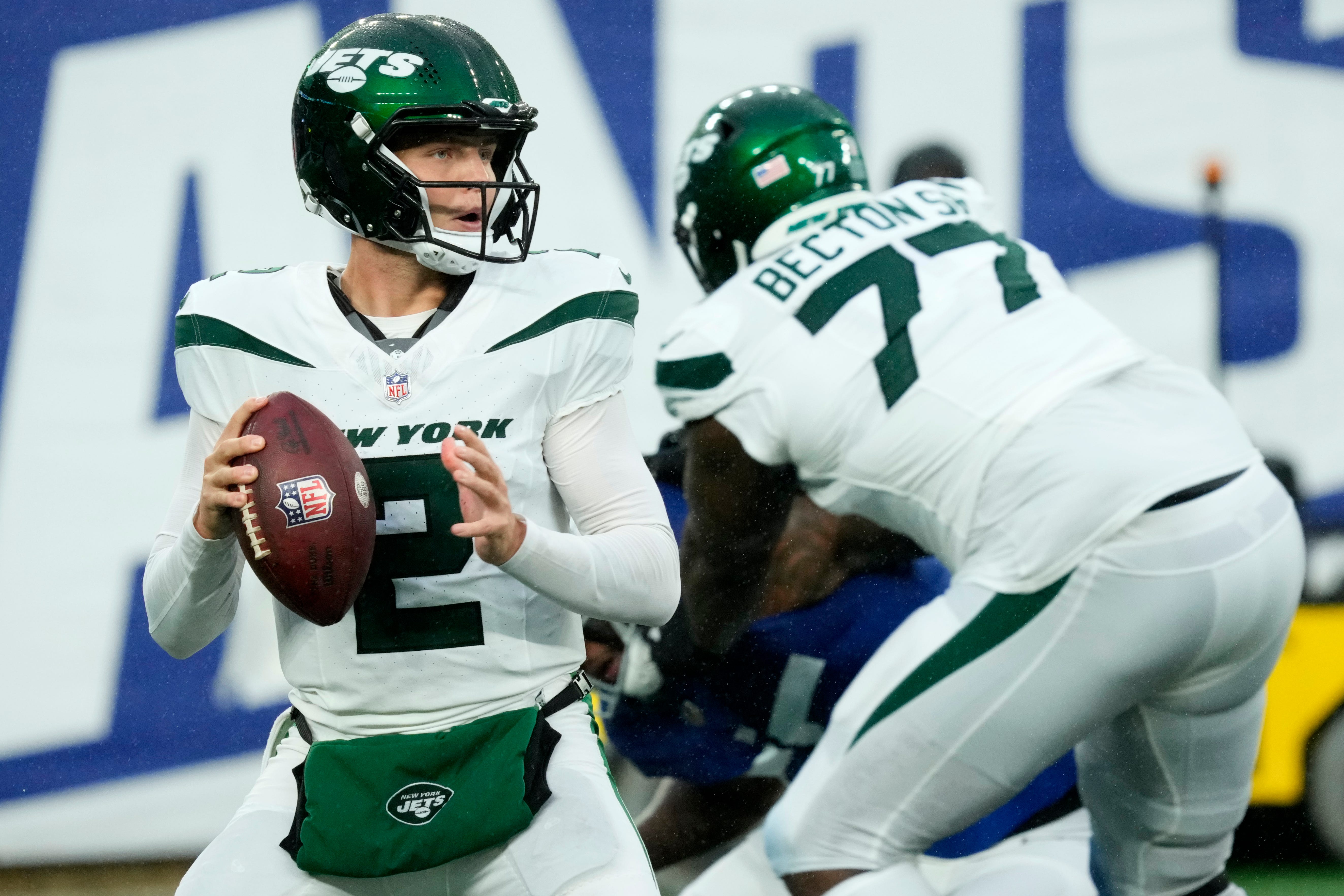 Odds, preview, and Chargers vs. Jets prediction for Monday Night Football. Plus, learn how to score $200 in bonus bets from DraftKings Sportsbook.