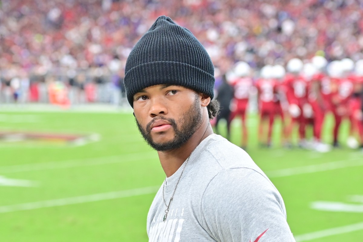 Cardinals quarterback Kyler Murray will start Sunday in Week 10 against the Cardinals, his first action in 11 months since tearing his ACL.