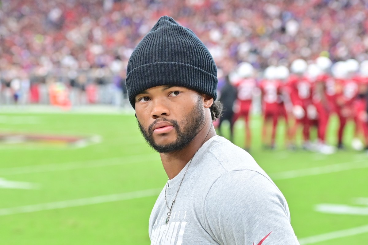 Cardinals quarterback Kyler Murray will start Sunday in Week 10 against the Cardinals, his first action in 11 months since tearing his ACL.