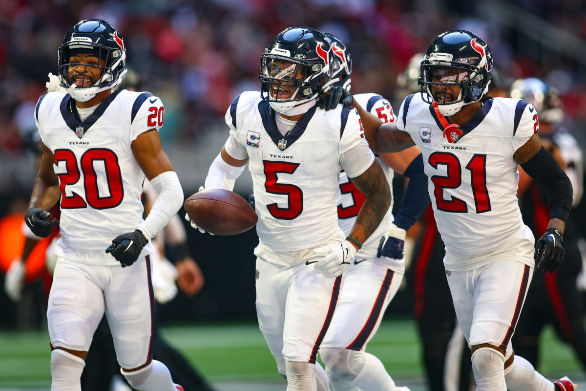 Jalen Pitre (No. 5) has quickly become a key cog for the Houston Texans. 