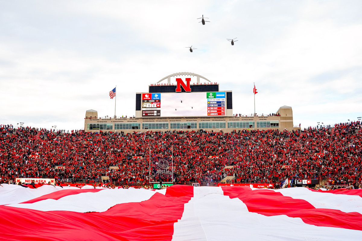 Helicopter flyover 2023 Nebraska vs Maryland football USATSI_21874374