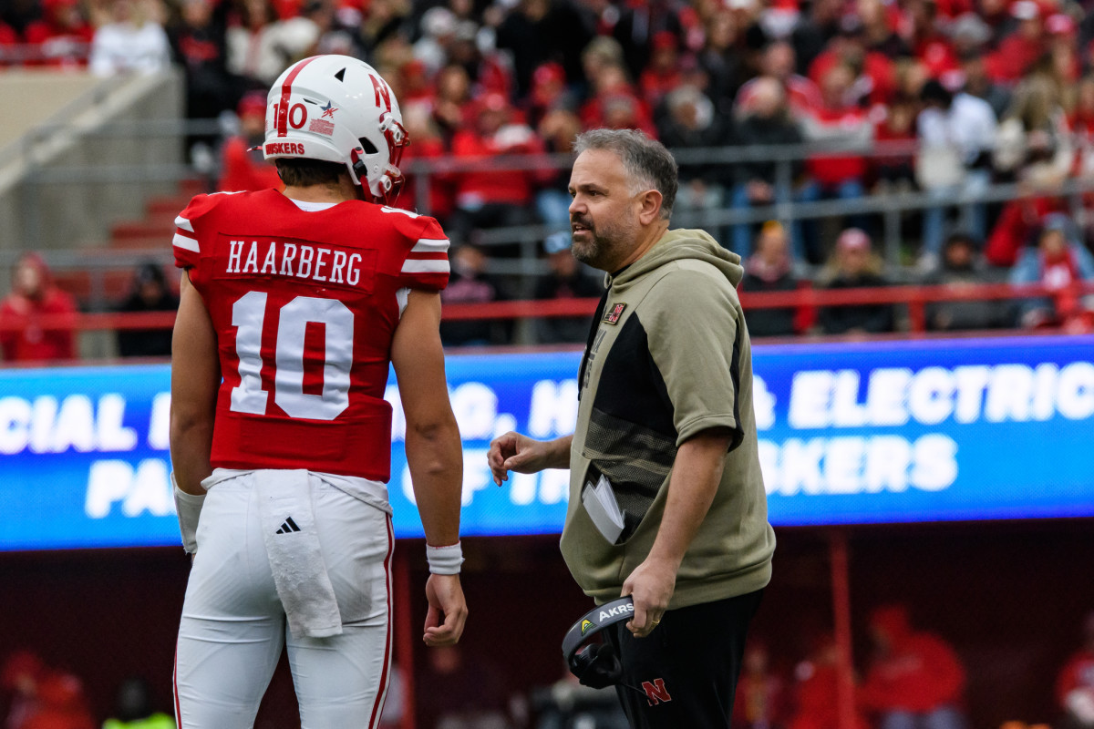 01_Heinrich Haarberg, Matt Rhule_FB vs Maryland 1111