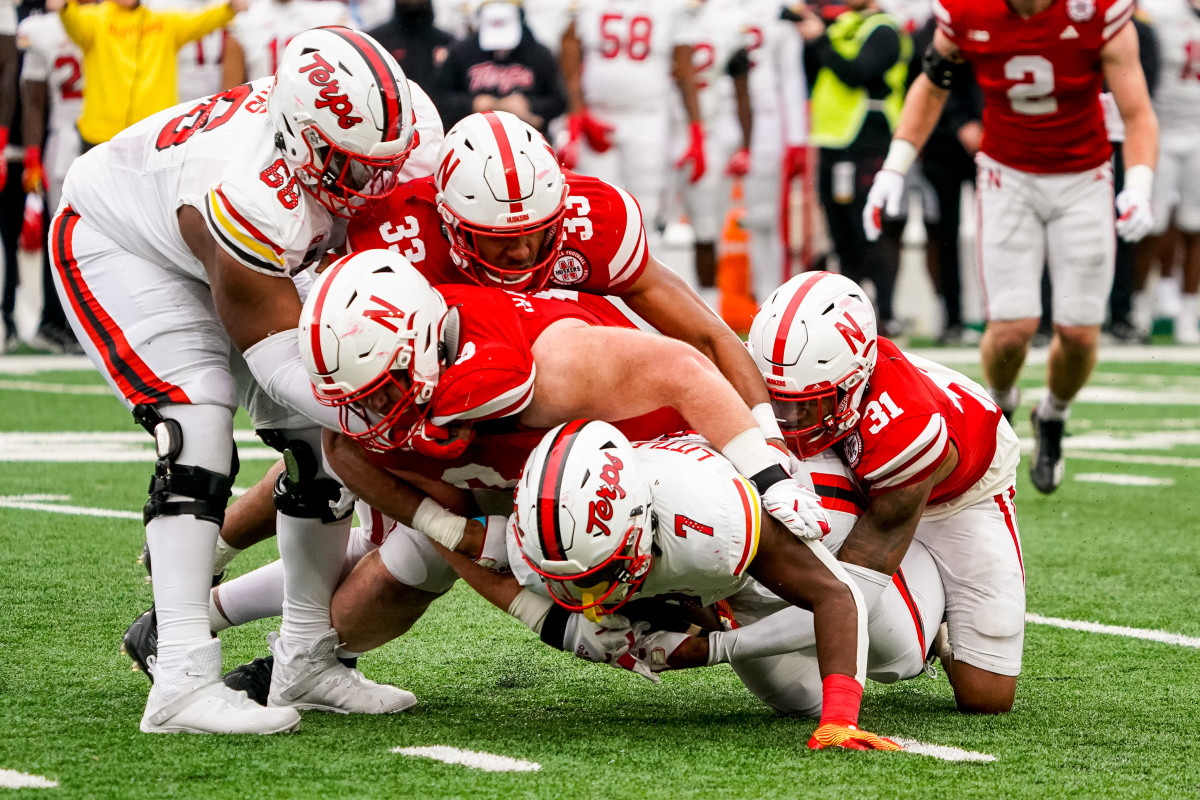 4th down stop 3Q 2023 Nebraska vs Maryland football USATSI_21873904