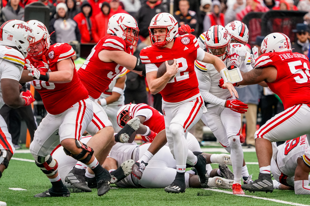 Chubba Purdy run 4Q 2023 Nebraska vs Maryland football USATSI_21873821