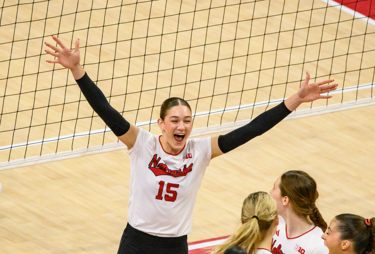 Gallery Nebraska Volleyball 3, Illinois 1 All Huskers