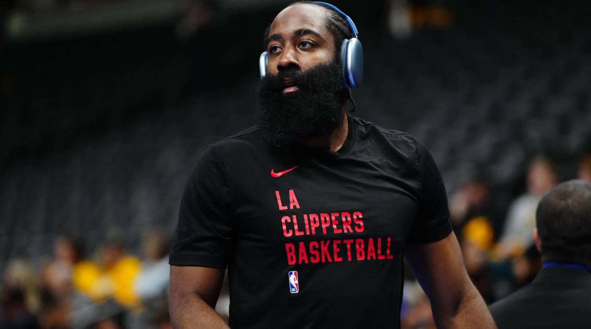 Clippers guard James Harden warms up before a game.