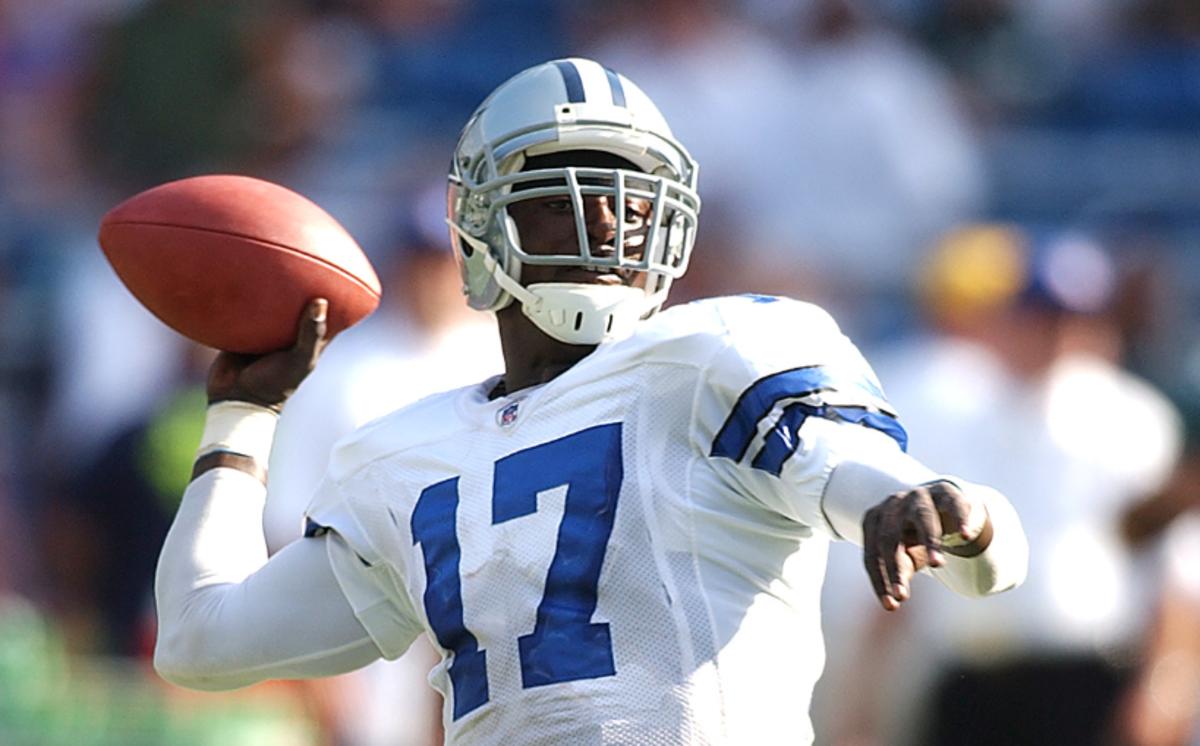 Carter spent three seasons as the Cowboys' primary quarterback