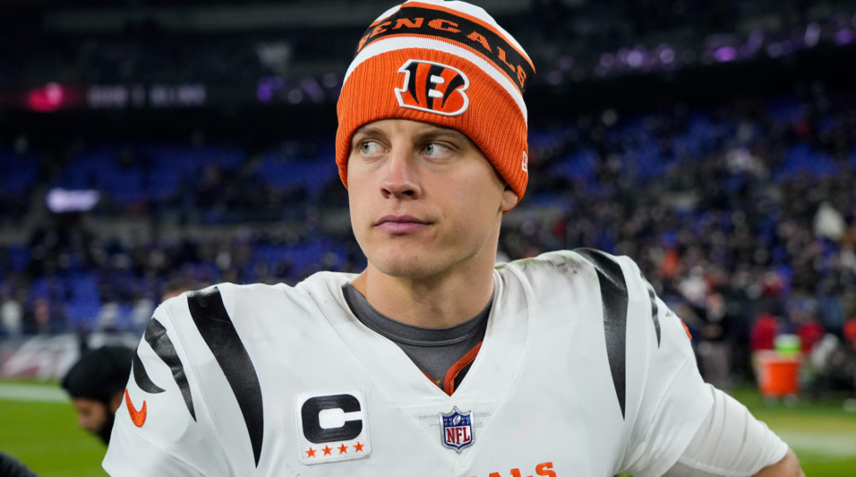 Joe Burrow makes a facial expression during a Cincinnati Bengals game at the Baltimore Ravens.