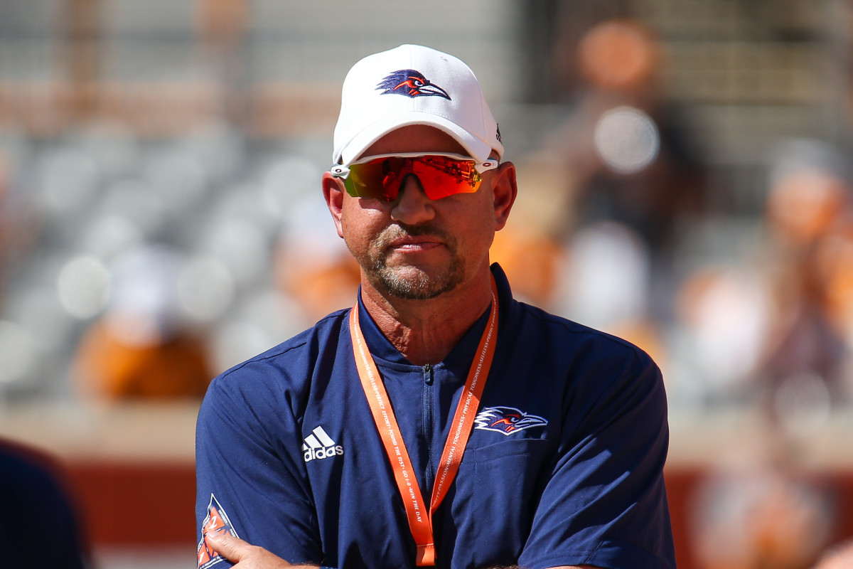 UTSA vs Tulane Jeff Traylor's Excitement To Face Willie Fritz Sports