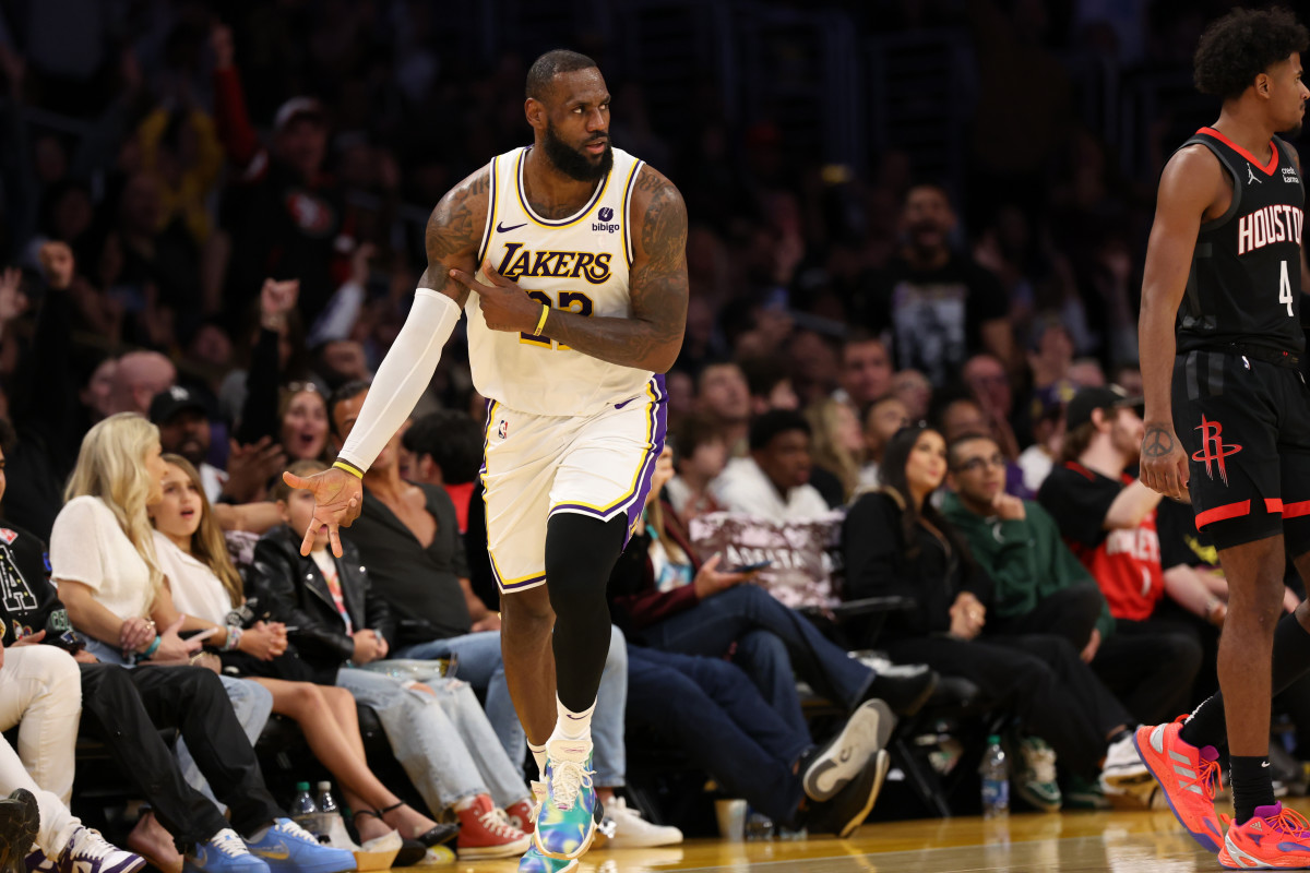 Los Angeles Lakers forward LeBron James celebrates after making a three-pointer during the fourth quarter against the Houston Rockets at Crypto.com Arena.