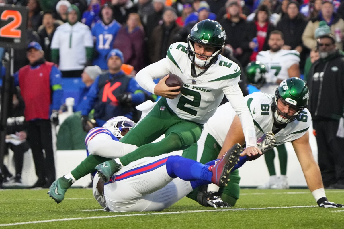 Jets quarterback Zach Wilson struggled against the Bills and was benched for Tim Boyle.