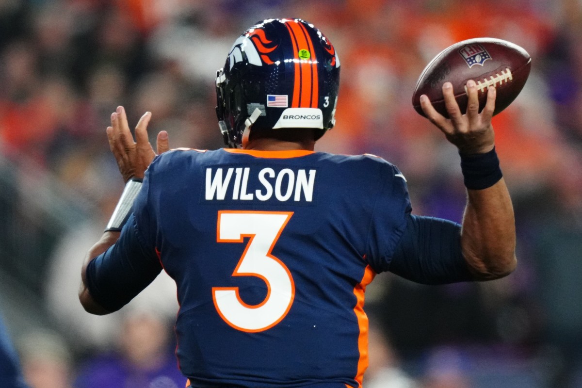 Broncos quarterback Russell Wilson has Denver at 5-5 after come-from-behind wins in the past two games.