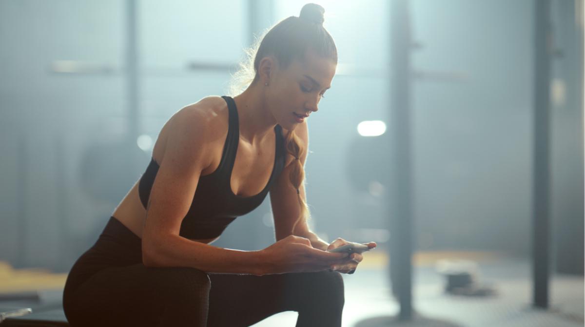 Sweat App Review (2024) - Sports Illustrated