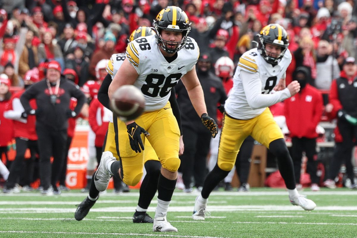 NU vs. Iowa 2023 - Steven Stilianos