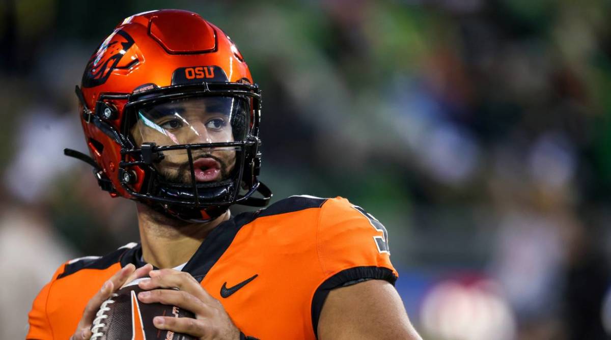 Oregon State Beavers quarterback DJ Uiagalelei warm ups before the annual rivalry game against Oregon.