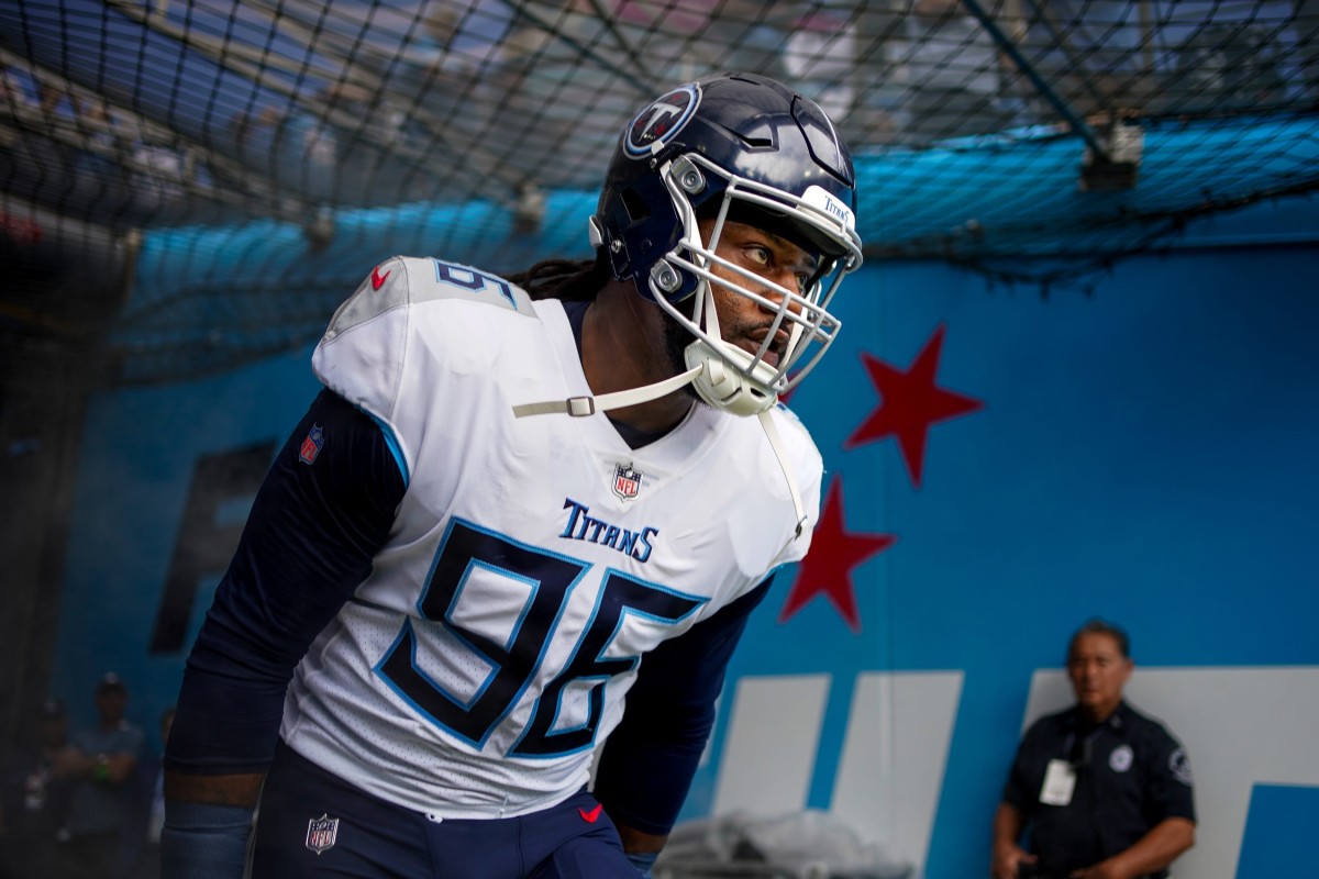 WATCH Denico Autry Makes Big Stop for Tennessee Titans to Force