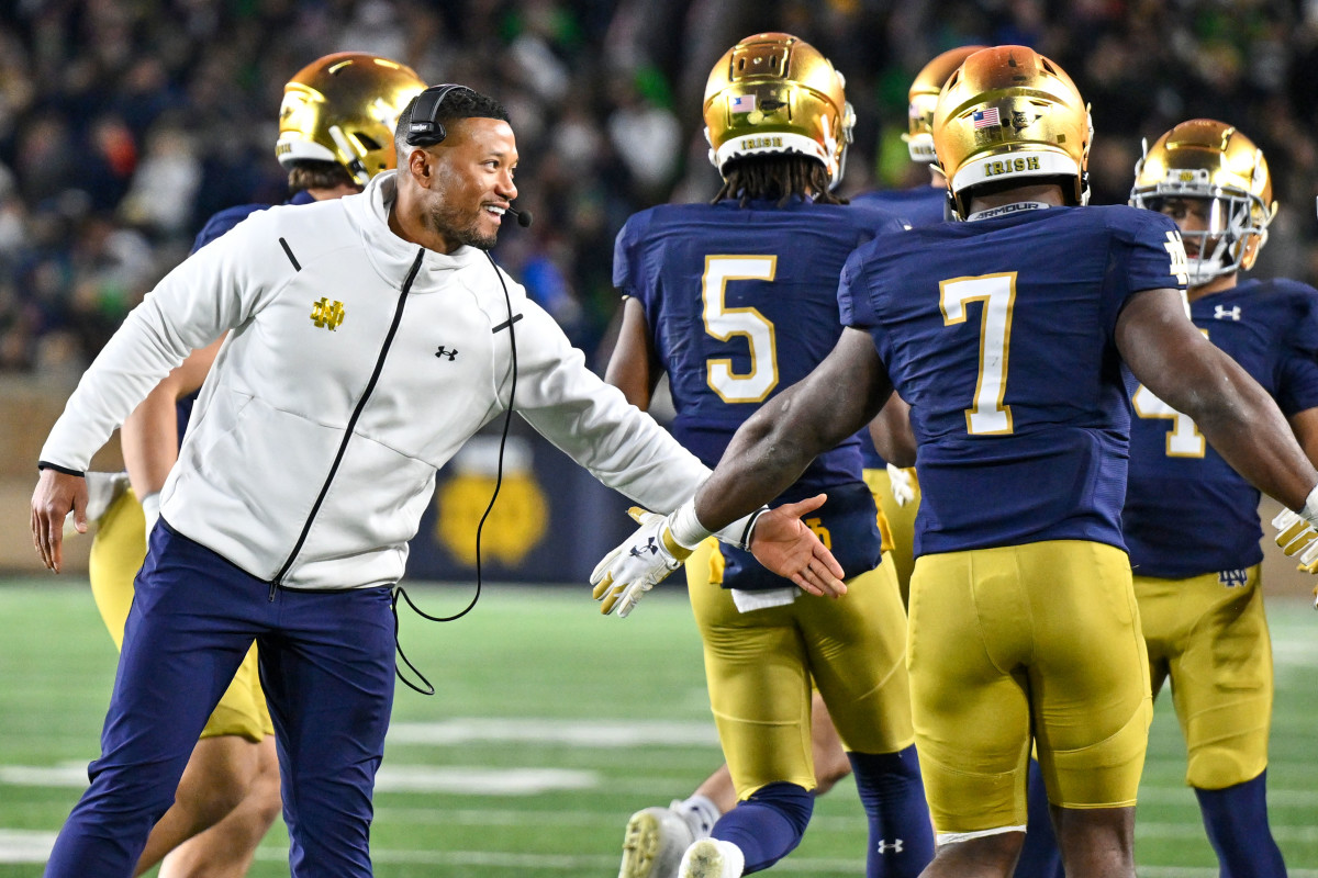 Notre Dame's Marcus Freeman Raves About Stanford's Troy Taylor - Sports