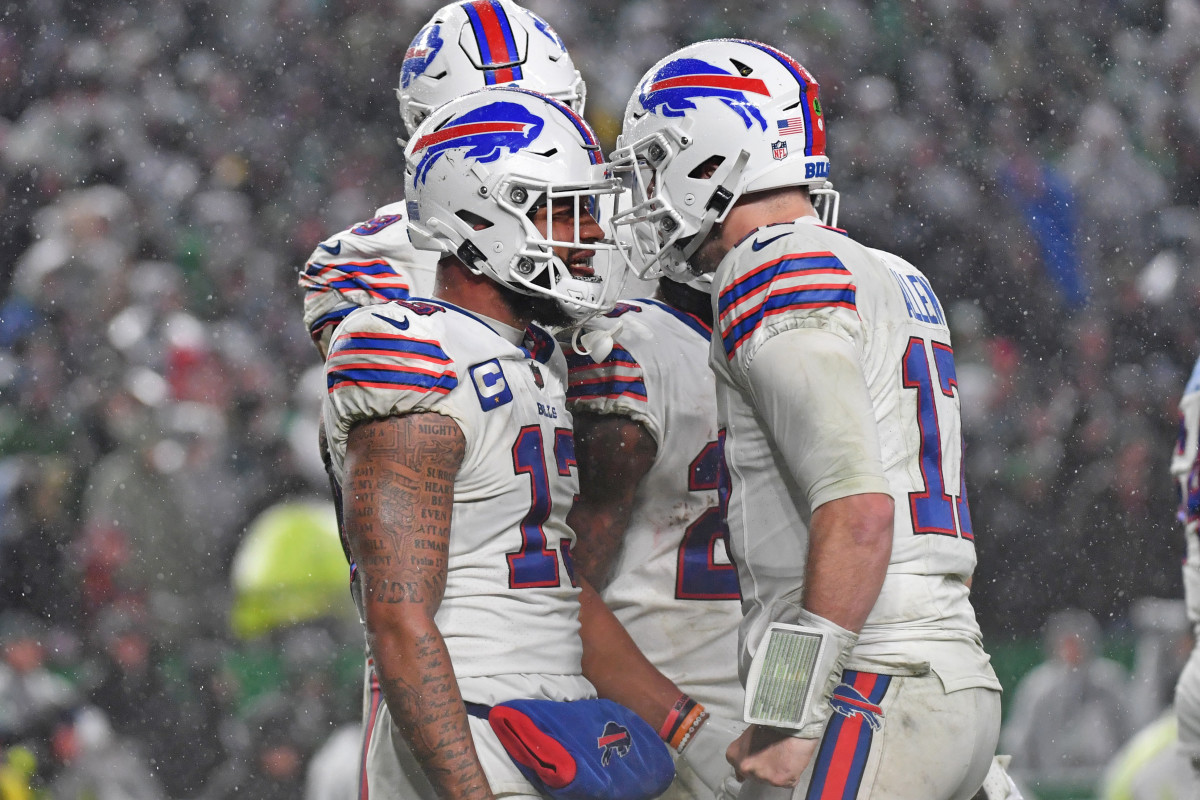Bills receiver Gabe Davis and quarterback Josh Allen celebrate a big play.